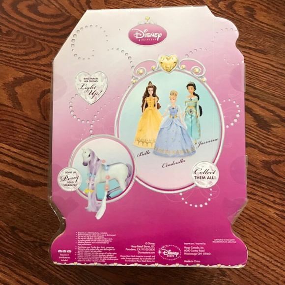 Disney Beauty and the Beast Princess Belle  NIB - Picture 6 of 6